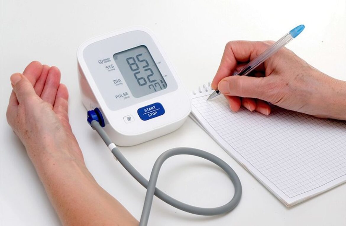 low blood pressure symptoms and causes